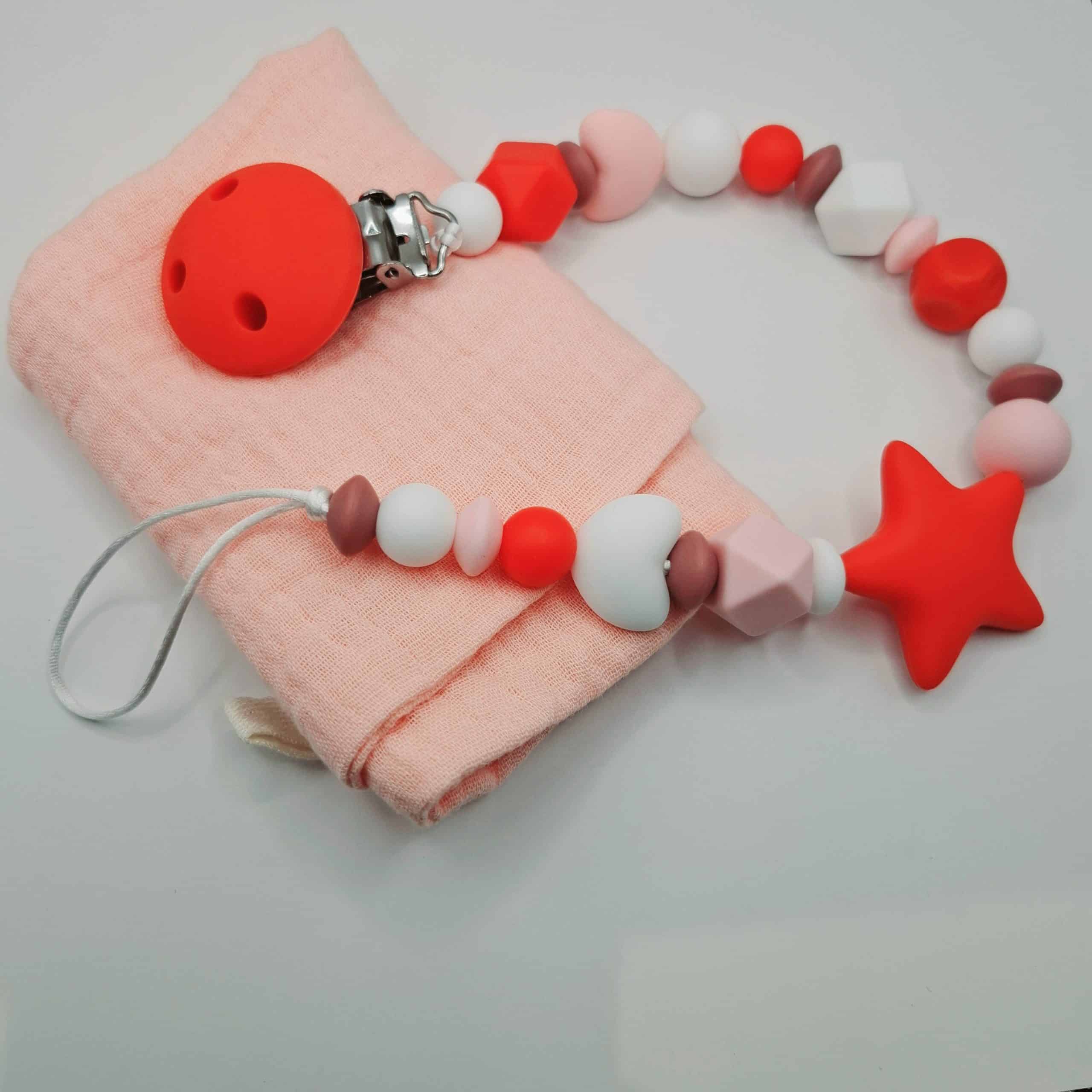 שרוך למוצץ- כוכב אדום ולבבות – תמונה 2